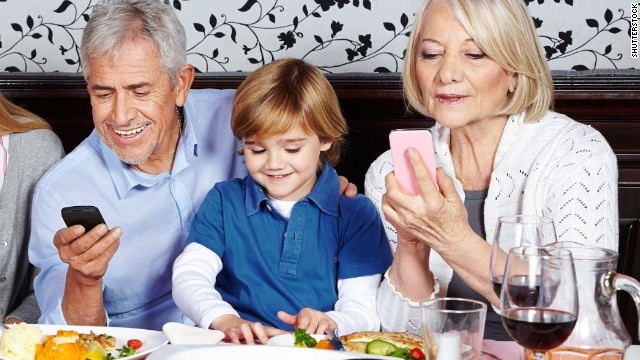 bài văn, điện thoại, con cái, dạy con, nuôi con, thế giới ảo bài văn, điện thoại, con cái, dạy con, nuôi con, thế giới ảo