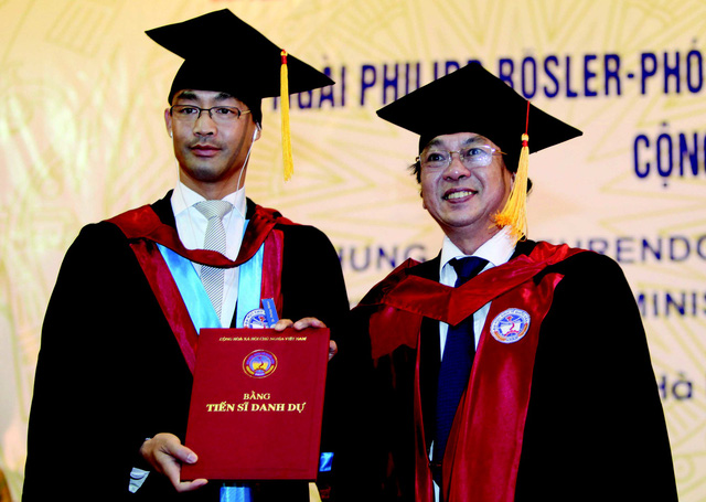 Tôi ấn tượng với giới trẻ Việt - Ảnh 1. Tôi ấn tượng với giới trẻ Việt - Ảnh 1.