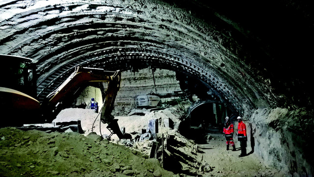 Trí tuệ trẻ Việt trên những công trình sân bay, tàu điện ngầm ở Pháp - Ảnh 3. Trí tuệ trẻ Việt trên những công trình sân bay, tàu điện ngầm ở Pháp - Ảnh 3.