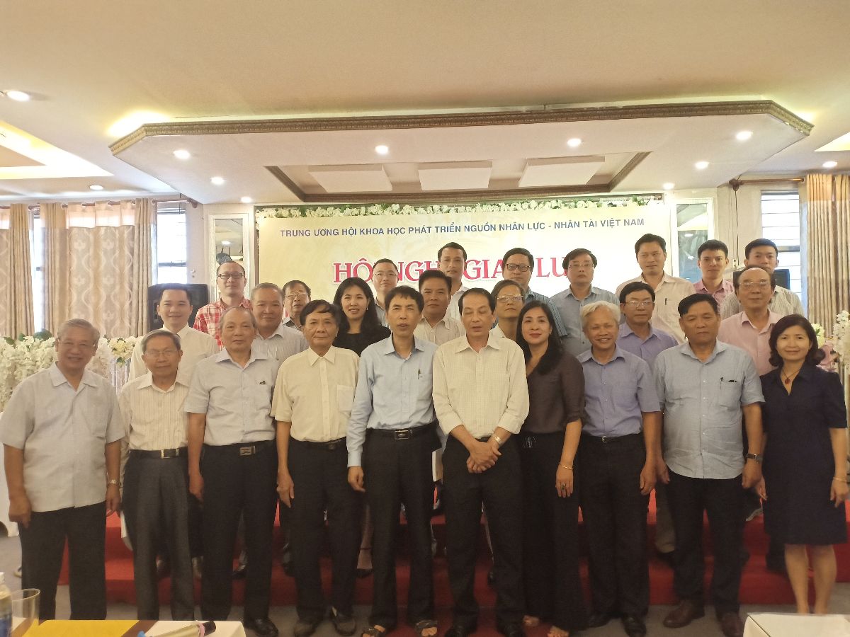 HỘI NGHỊ, GIAO LƯU BAN LÃNH ĐẠO TW HỘI KHOA HỌC PHÁT TRIỂN NGUỒN NHÂN LỰC - NHÂN TÀI VIỆT NAM VỚI CÁC ĐƠN VỊ TRỰC THUỘC VÀ BAN VẬN ĐỘNG THÀNH LẬP THÀNH HỘI NHÂN LỰC - NHÂN TÀI HÀ NỘI HỘI NGHỊ, GIAO LƯU BAN LÃNH ĐẠO TW HỘI KHOA HỌC PHÁT TRIỂN NGUỒN NHÂN LỰC - NHÂN TÀI VIỆT NAM VỚI CÁC ĐƠN VỊ TRỰC THUỘC VÀ BAN VẬN ĐỘNG THÀNH LẬP THÀNH HỘI NHÂN LỰC - NHÂN TÀI HÀ NỘI