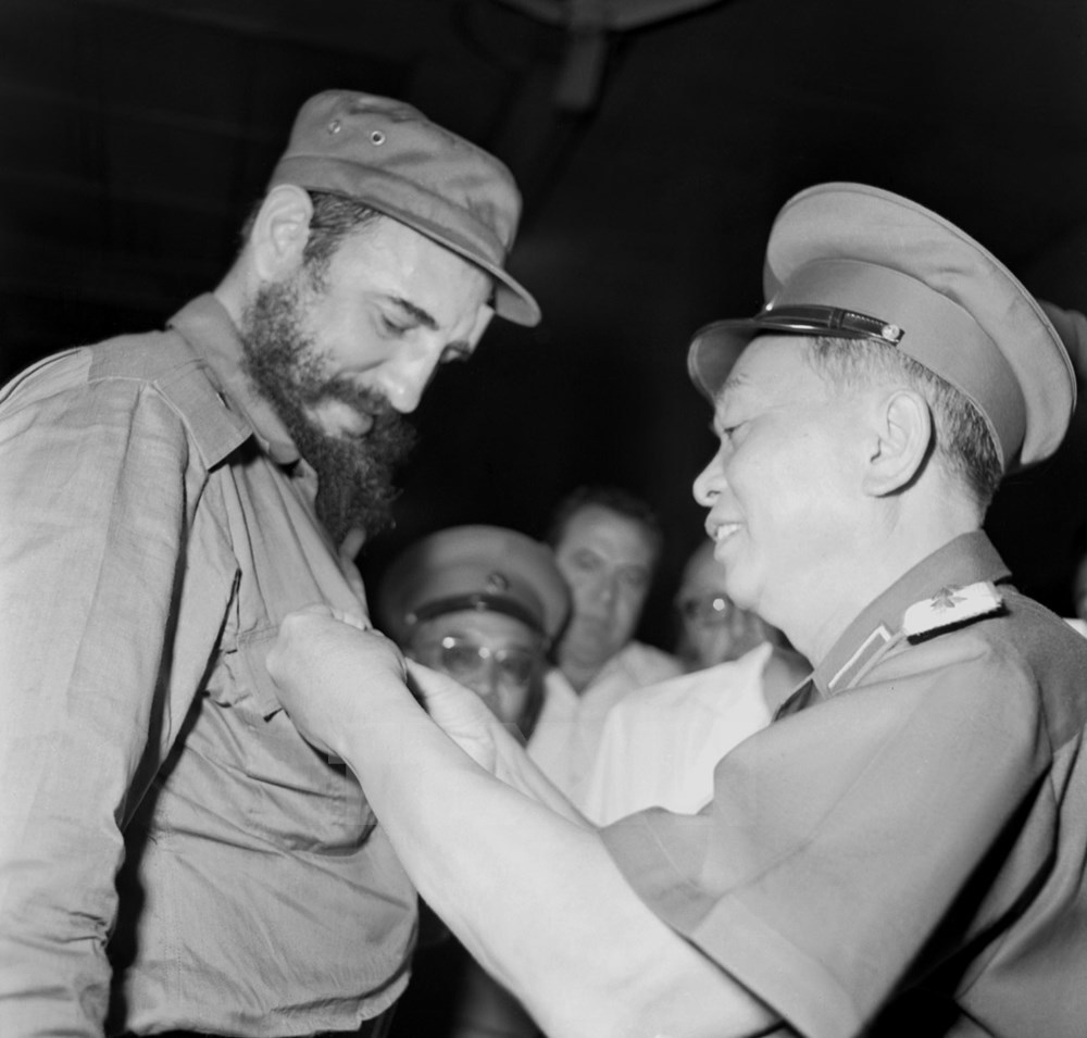 Hình ảnh Fidel Castro với các lãnh đạo Việt Nam Hình ảnh Fidel Castro với các lãnh đạo Việt Nam