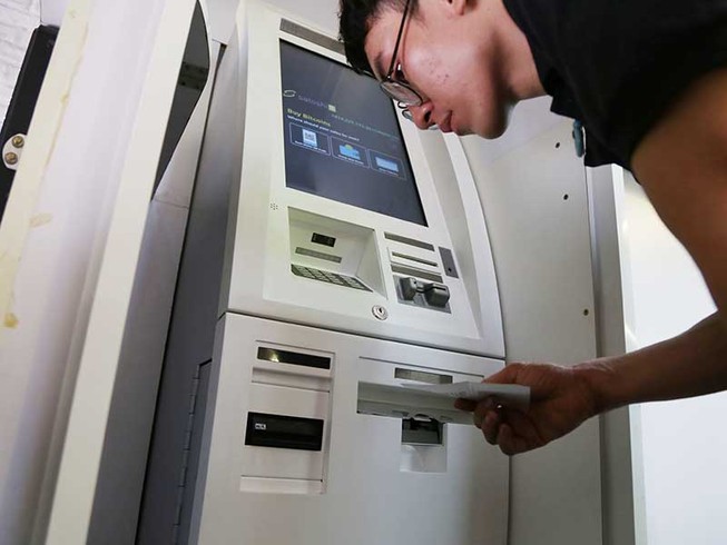 Quản lý tiền ảo: Khó mấy cũng phải làm!