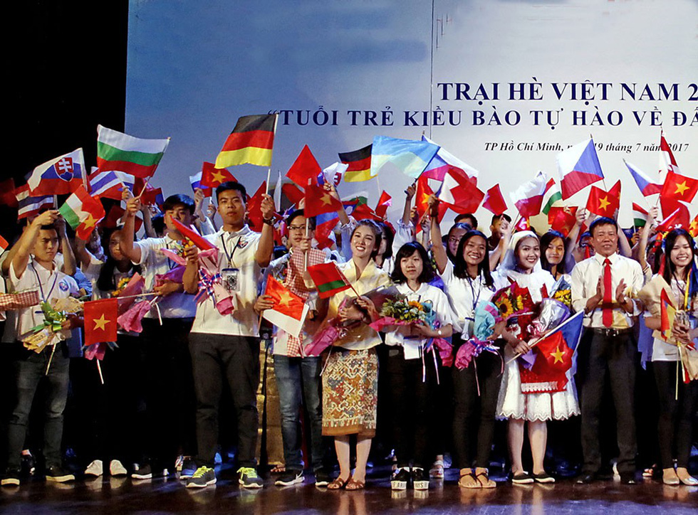 Ngày 30-4: Khát vọng hòa bình mạnh hơn sự hận thù - Ảnh 5. Ngày 30-4: Khát vọng hòa bình mạnh hơn sự hận thù - Ảnh 5.