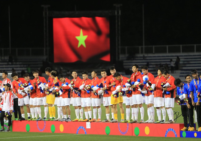 Giấc mơ vàng thành hiện thực - Ảnh 1. Giấc mơ vàng thành hiện thực - Ảnh 1.