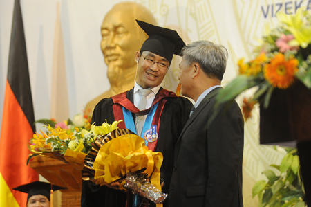 Bộ trưởng Kinh tế và Công nghệ Đức Philipp Rosler thăm Việt Nam: