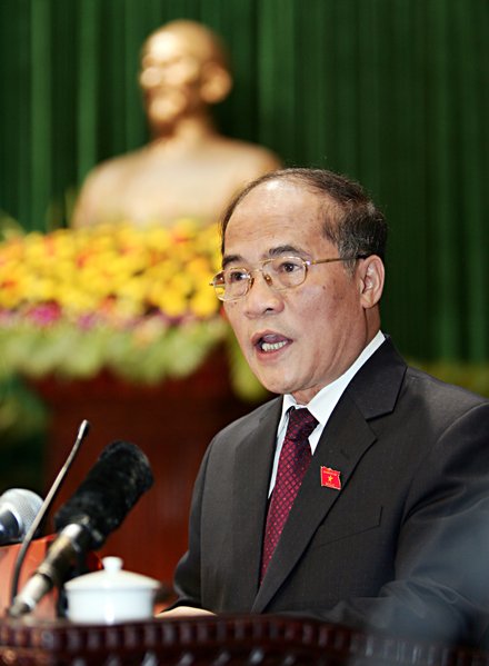 Ông Nguyễn Sinh Hùng nhậm chức Chủ tịch Quốc hội